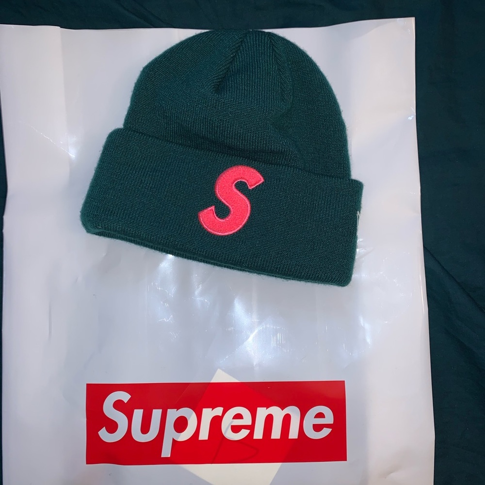 Supreme FW19 Beanie